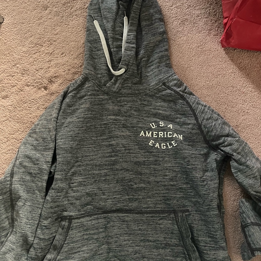 Used American eagle size M grey sweatshirt
